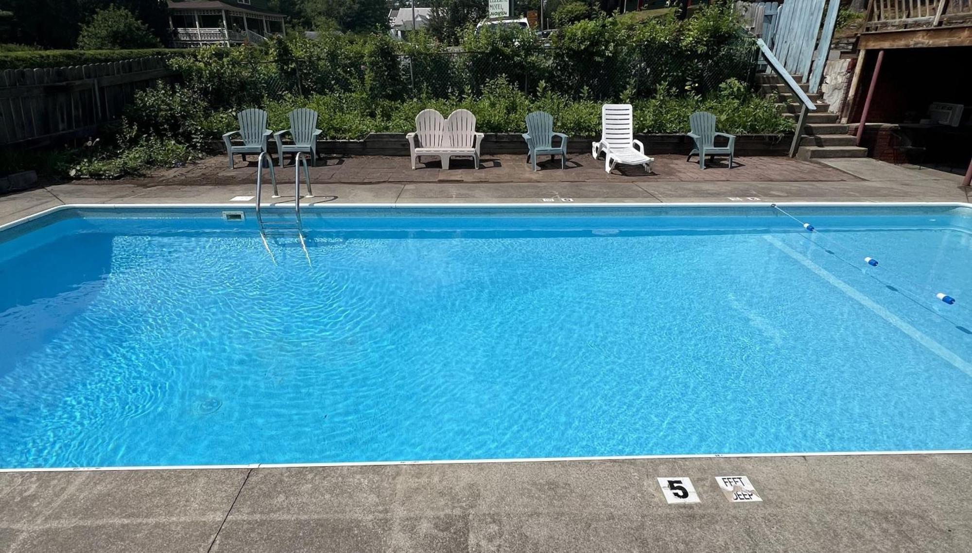Motel Luzerne Lake Luzerne Экстерьер фото
